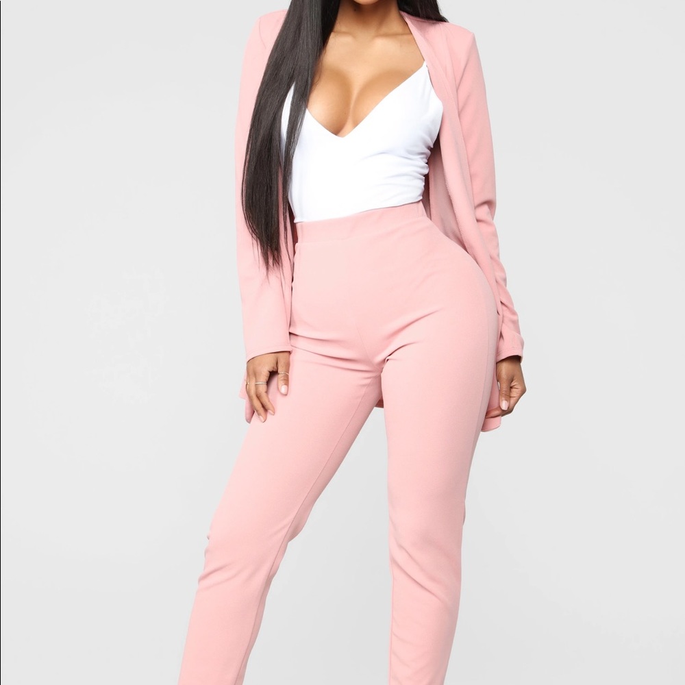 FashionNova💗Blazer Set